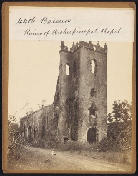 Francis Frith, Bassien.  Ruins of an Archiepiscopal Chapel