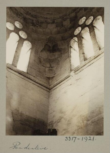 K.A.C. Creswell, Pendentive of dome in the mausoleum of Mamluk Amir Aqsunqur, Cairo