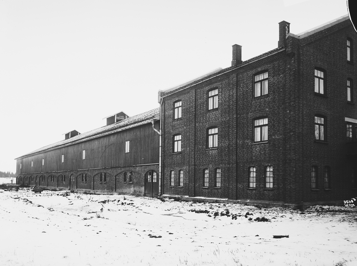 Anders Beer Wilse, Prot: Værne Kloster - Gaardsfacade