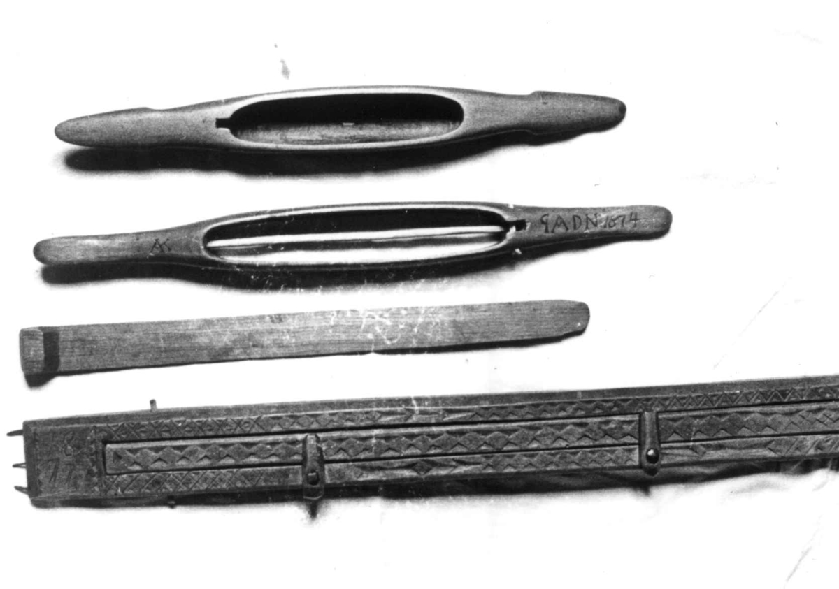Anna Grostøl, Skytler, "håvespela", og vevspenne. Eiken, Hægebostad, Vest-Agder 1941.