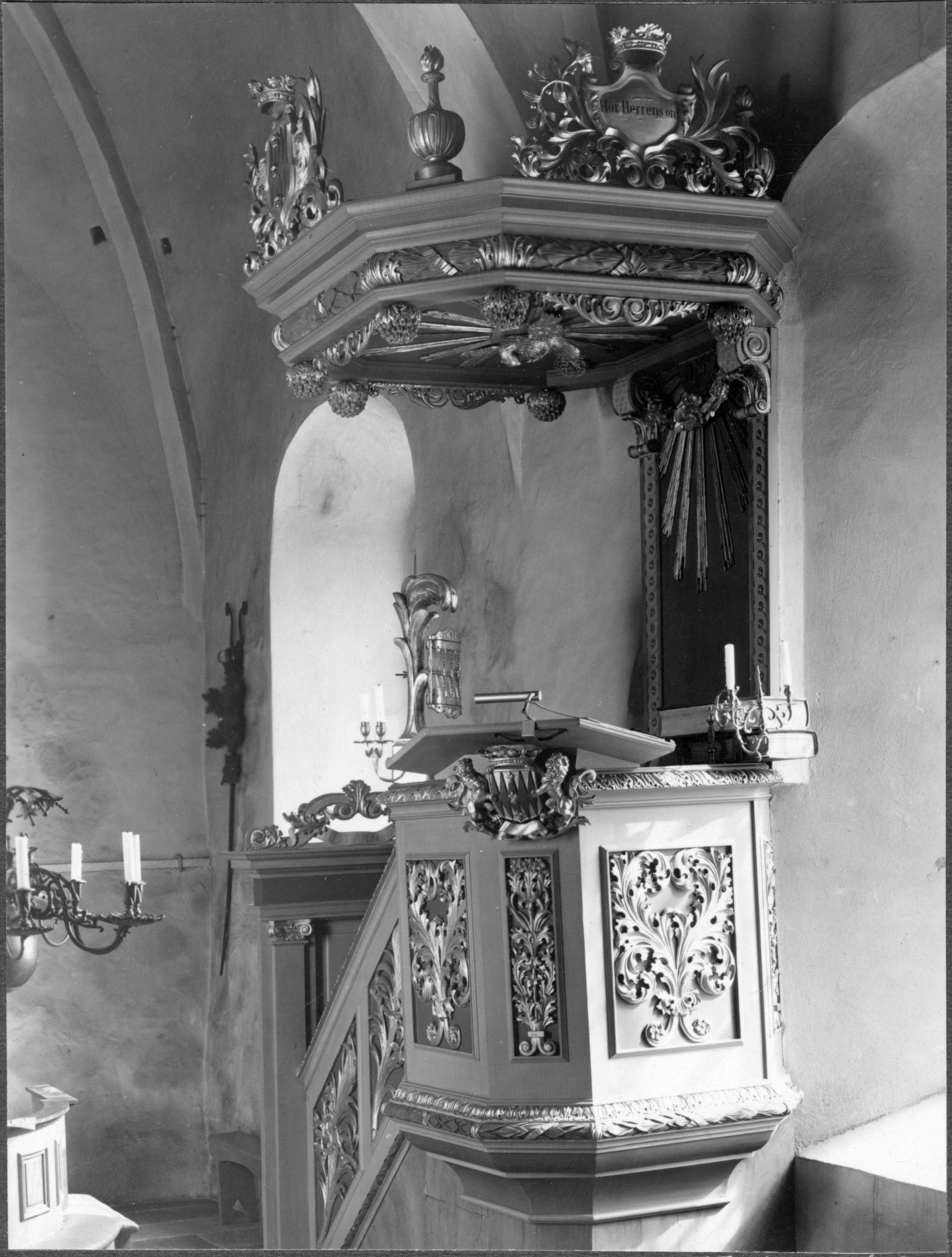 Nils Lagergren, Hammarby kyrka