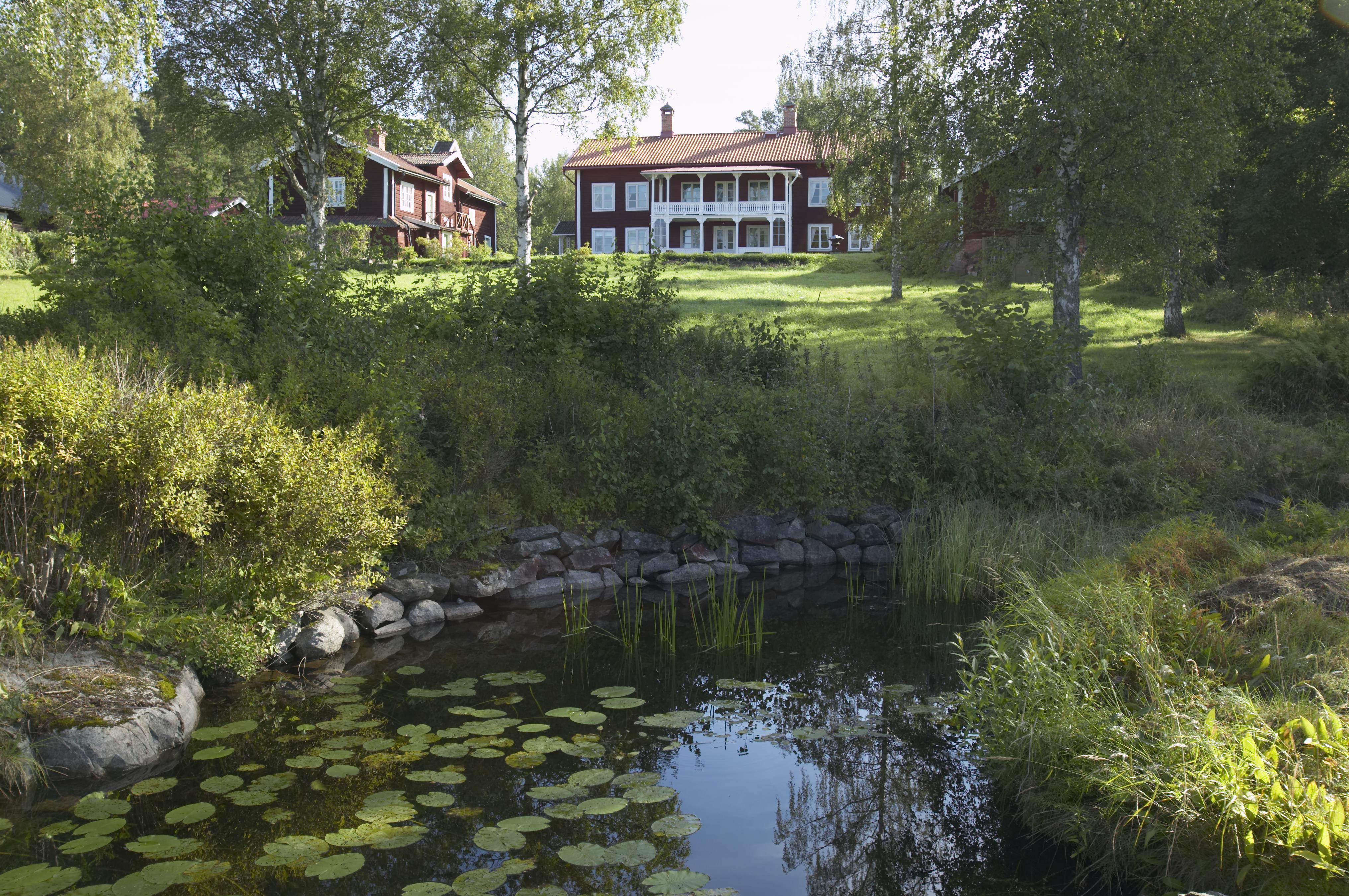 Bengt A Lundberg, Bergsmansgården Hult