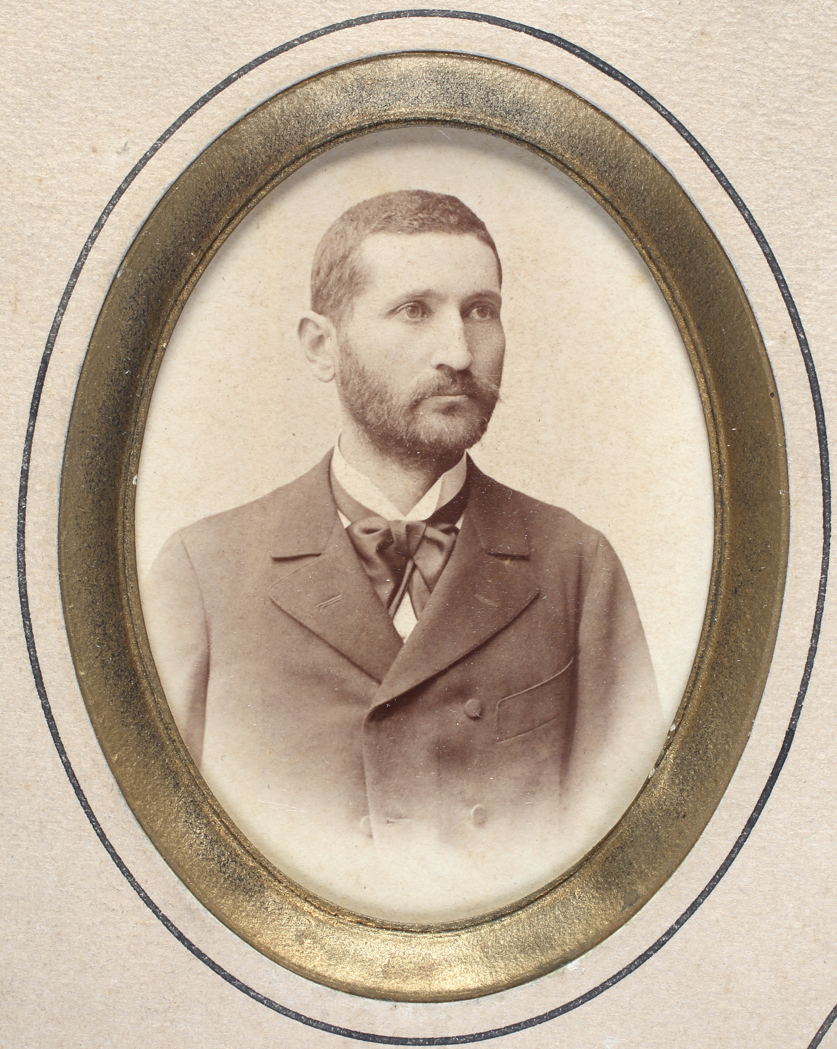 Gjuro i Ivan Varga, Portret nepoznatog