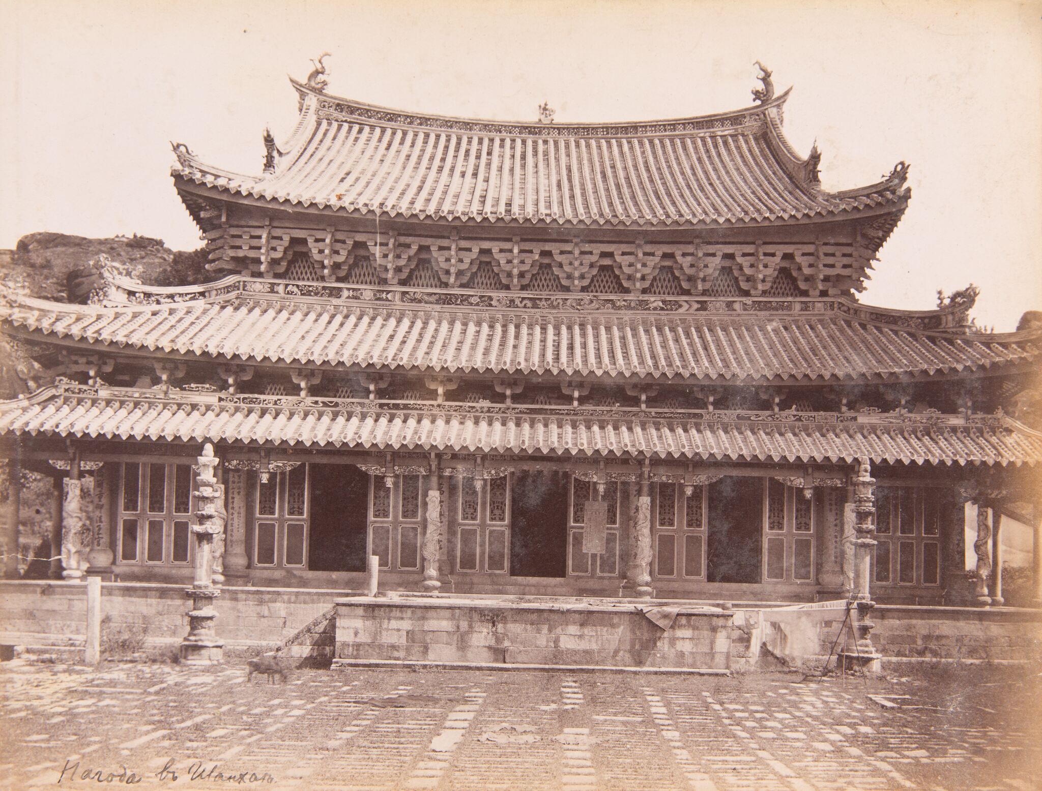 Nežinomas fotografas, Pagoda Šanchajuje