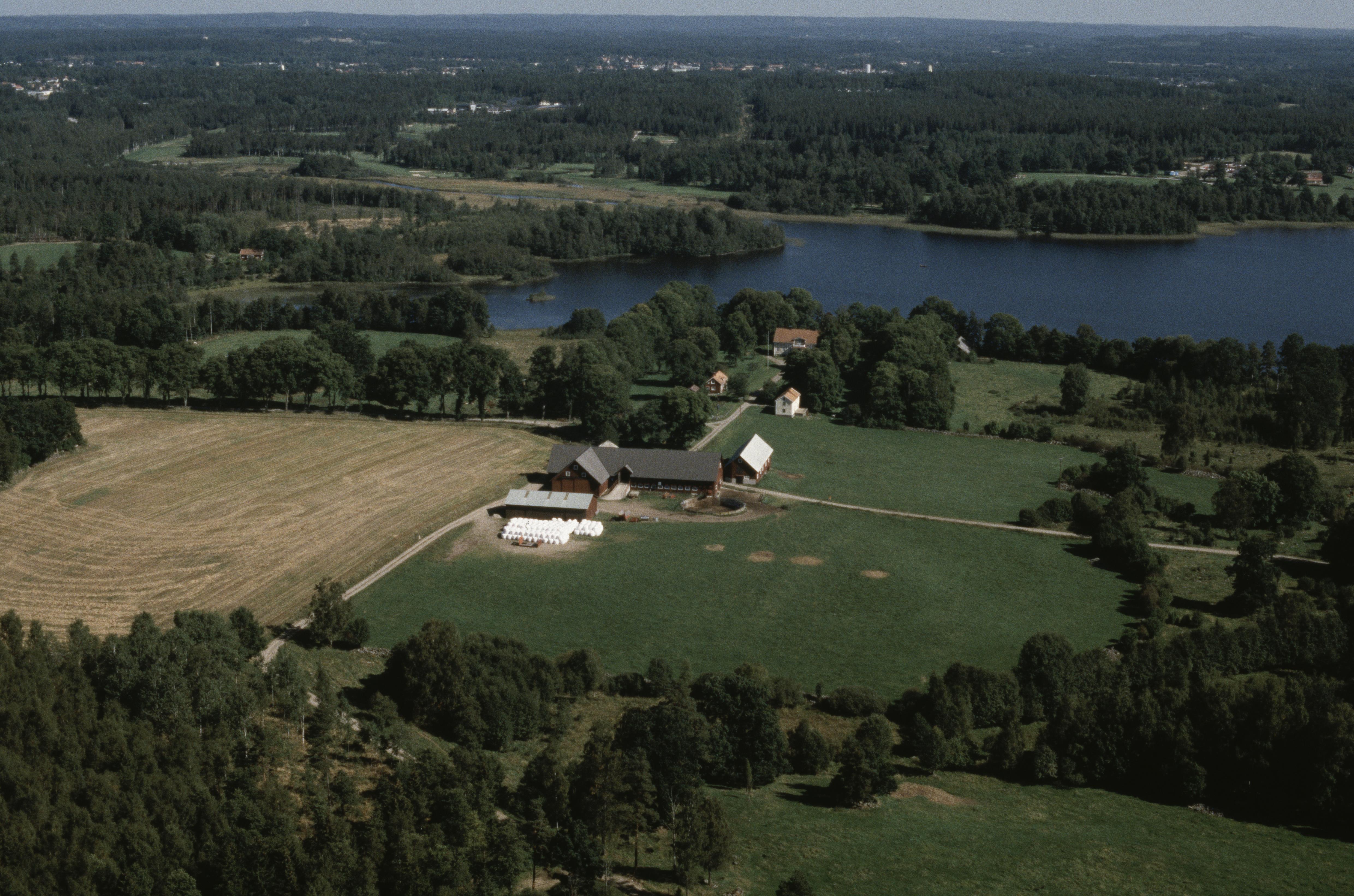 Jan Norrman, Hultaby