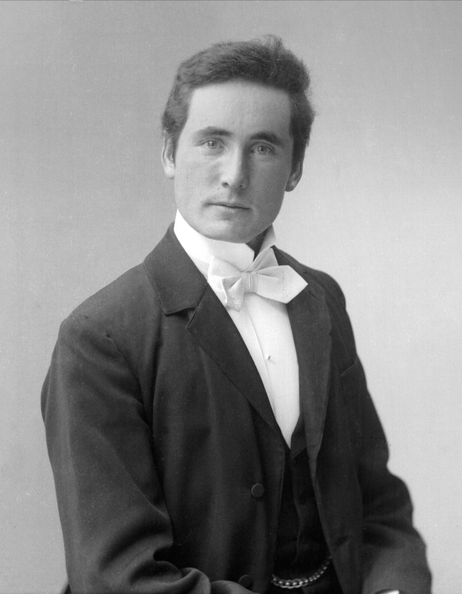 Gustav Borgen, NFB.30967