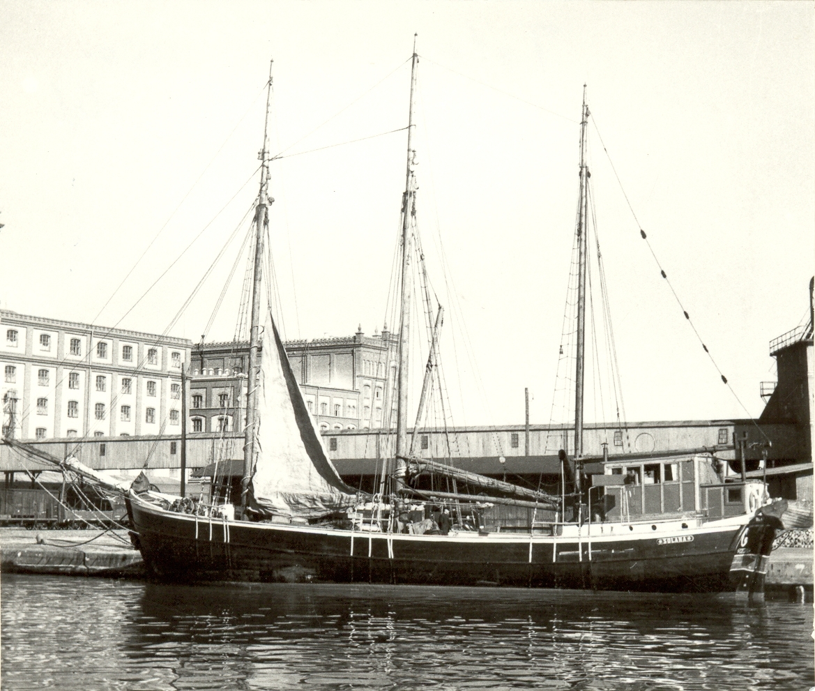 Axel Andersson, Tremastskonaren Solana, ägd av Richard Wirén i Kalmar.