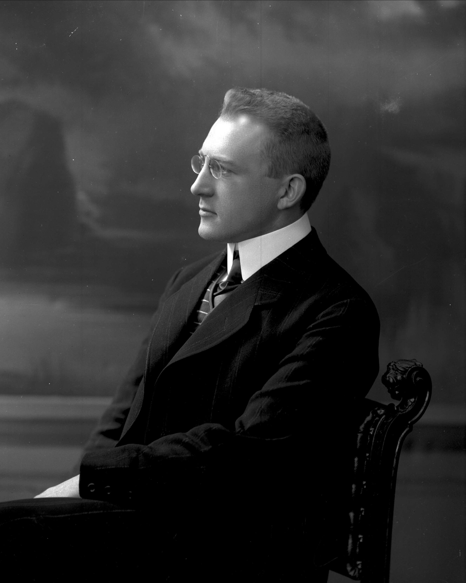 Gustav Borgen, NFB.12543