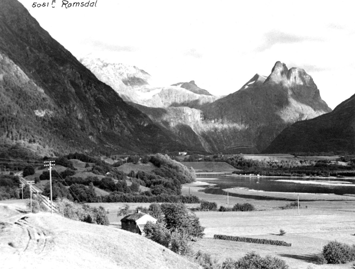 Anders Beer Wilse, Topografi