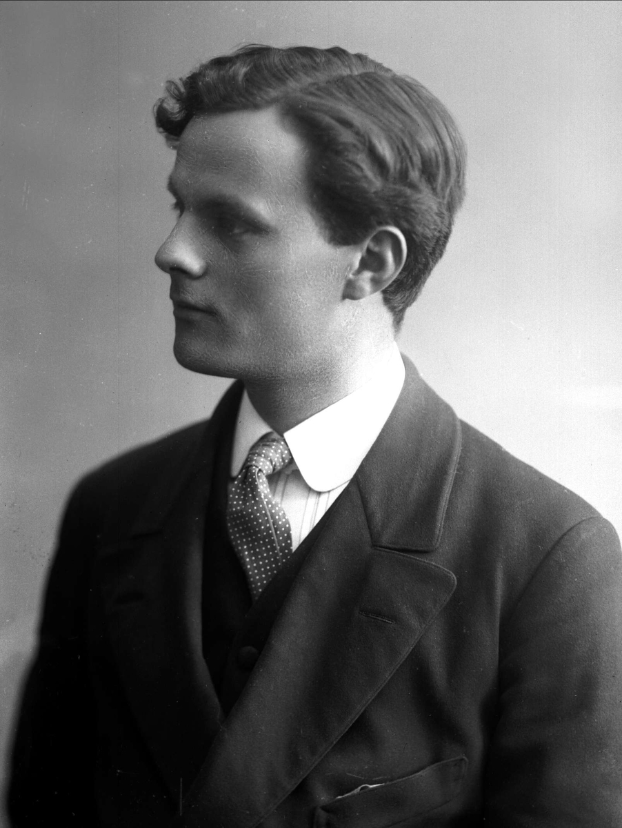 Gustav Borgen, NFB.08177