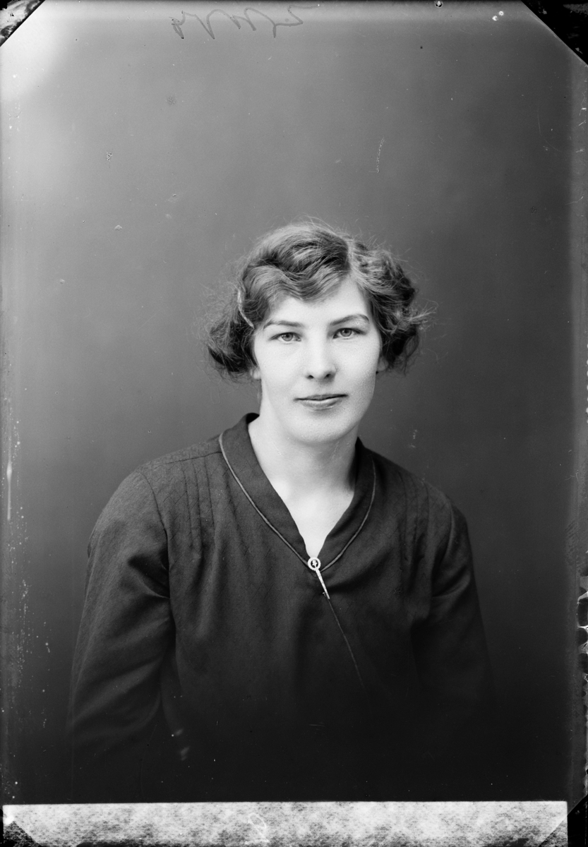 Skötsner-Edhlund, Ragnhild Wallentin från Norrskedika, Börstil socken, Uppland