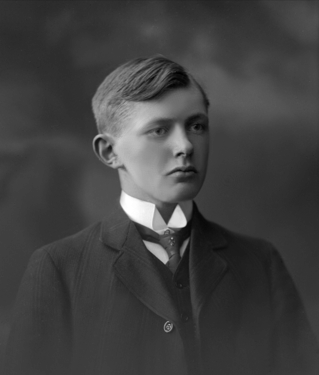 Gustav Borgen, NFB.42982