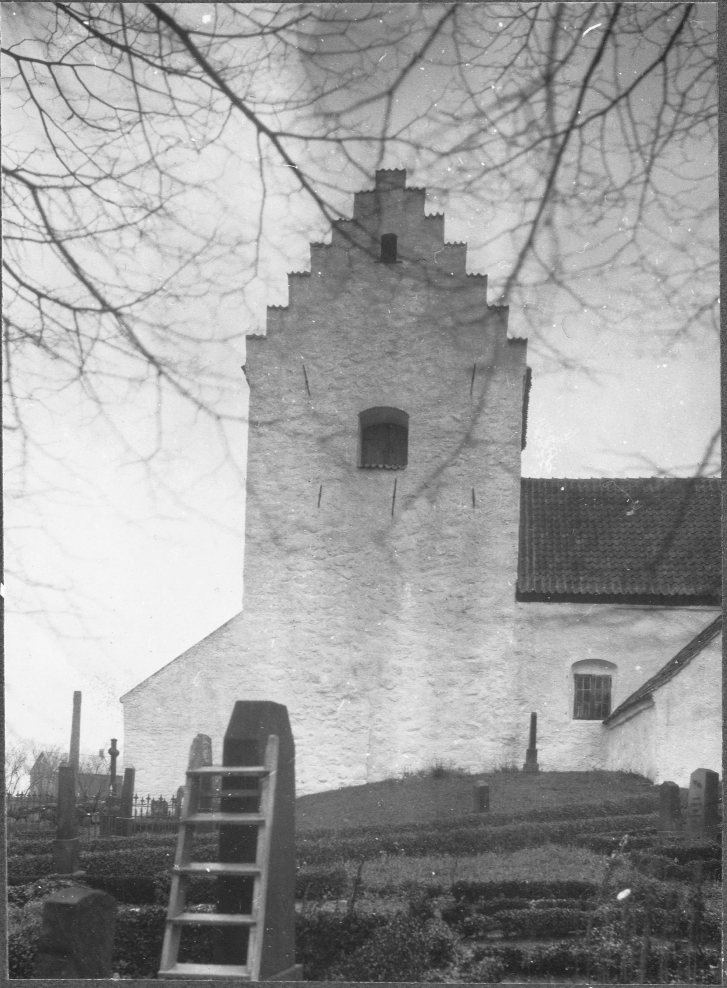 Osvald Owald, Skårby kyrka