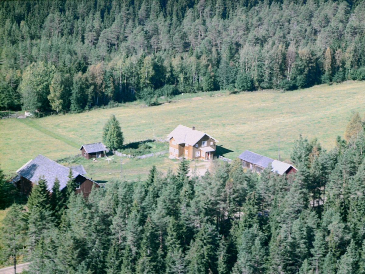 Widerøes Flyveselskap A/S, Flyfoto, Rom søndre, Nordbygda, Løten.