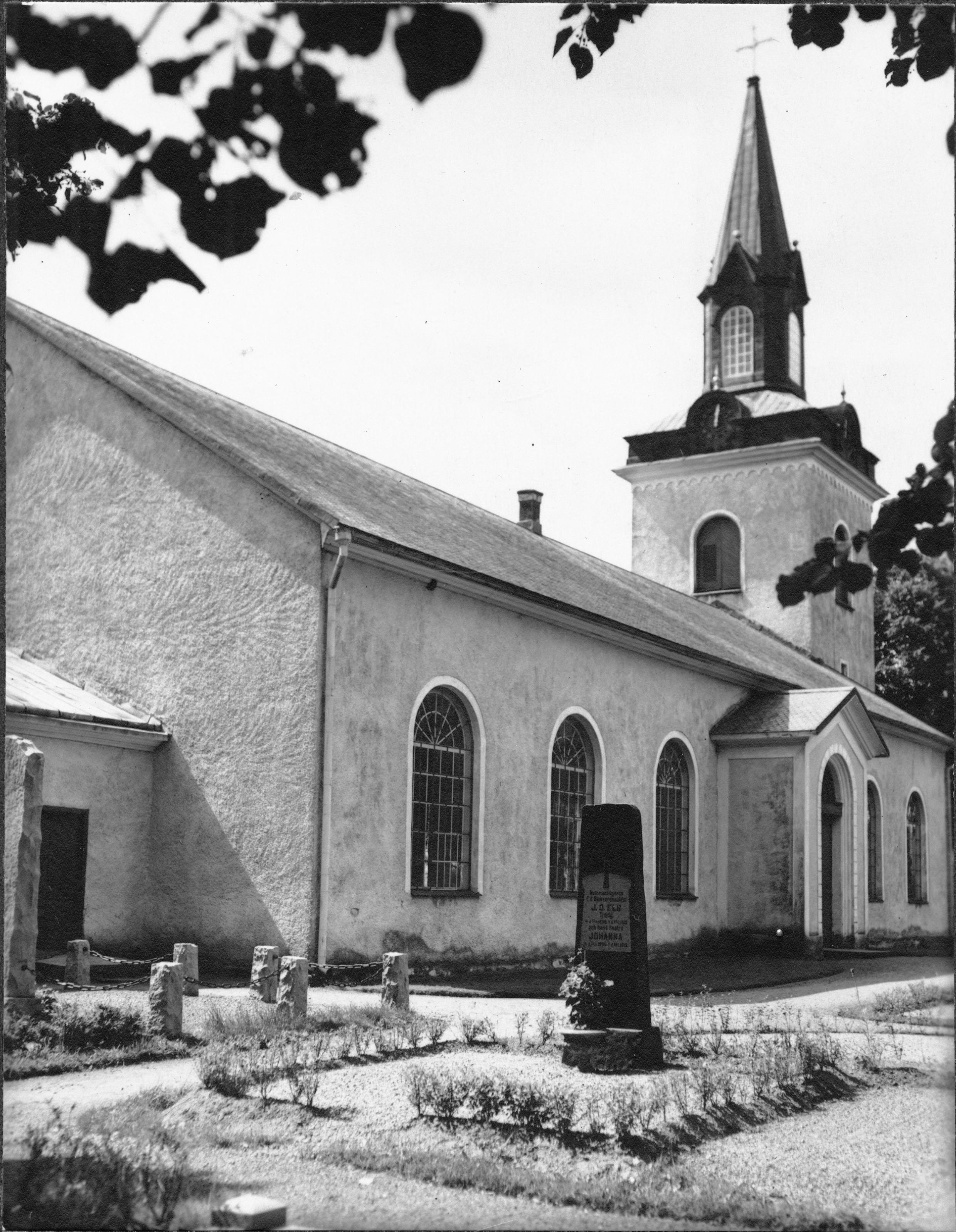 Adolf Niklasson, Floby kyrka