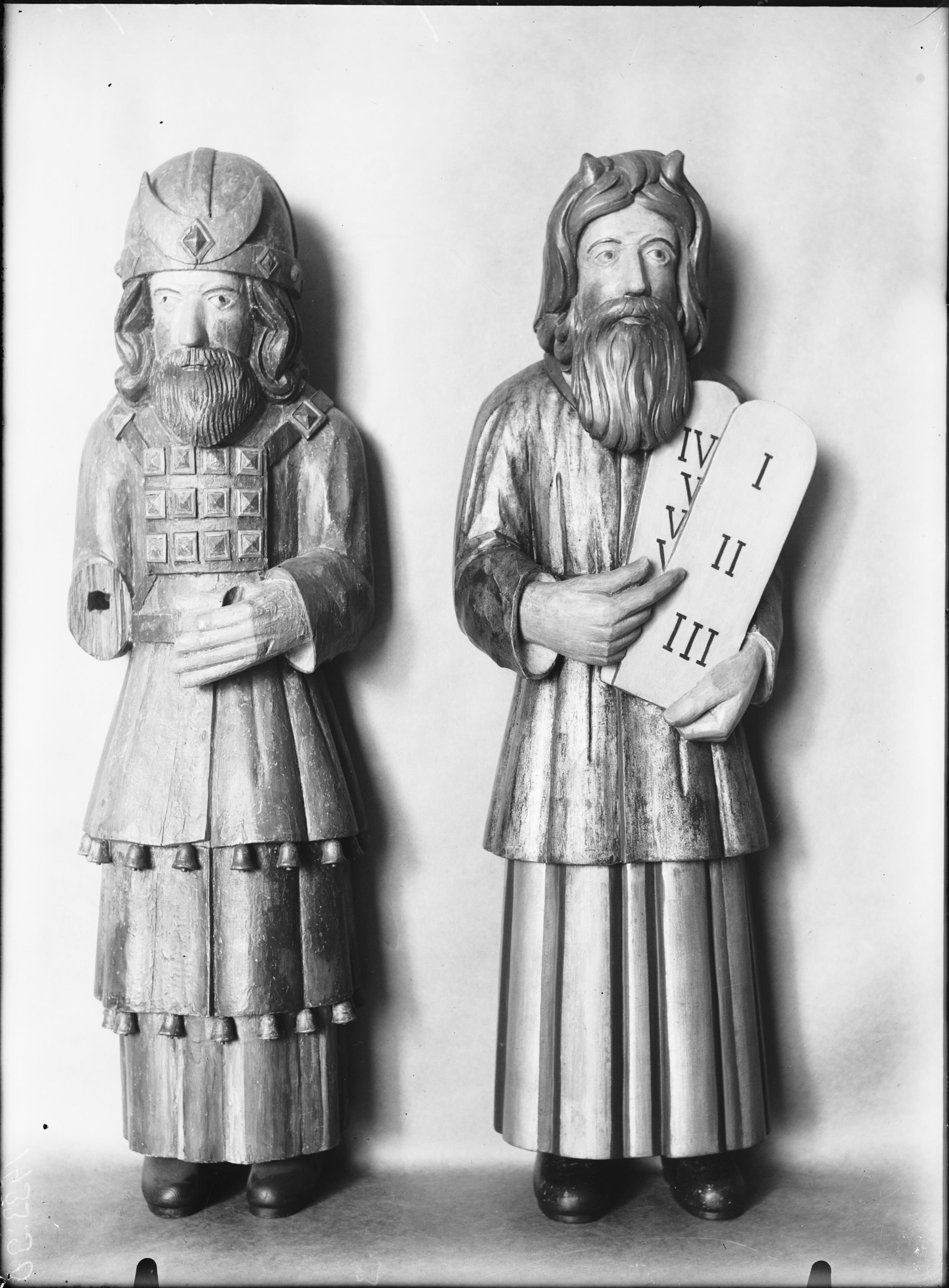 Oscar Svensson, Ragunda gamla kyrka