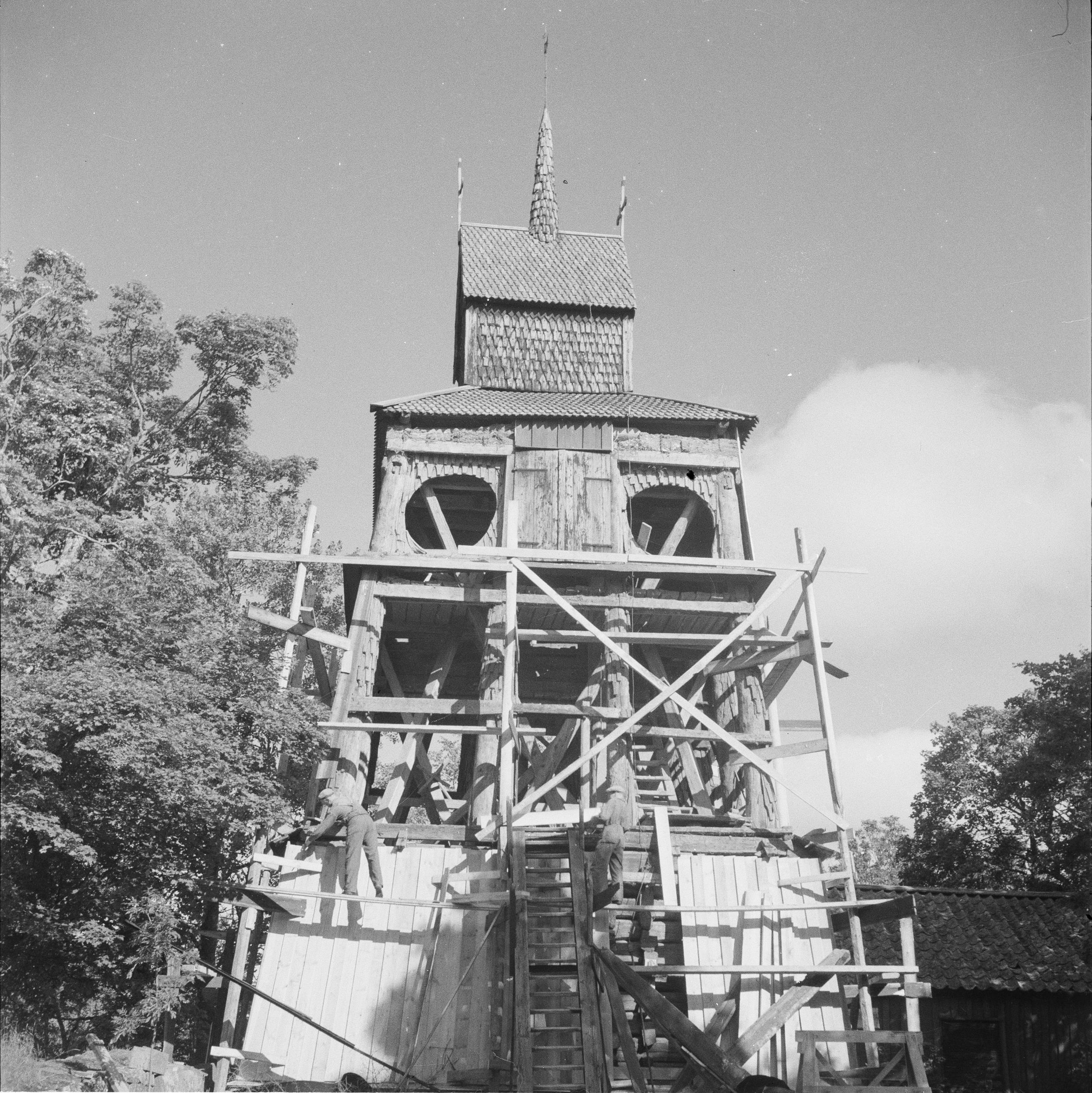 Iwar Anderson, Häverö kyrka