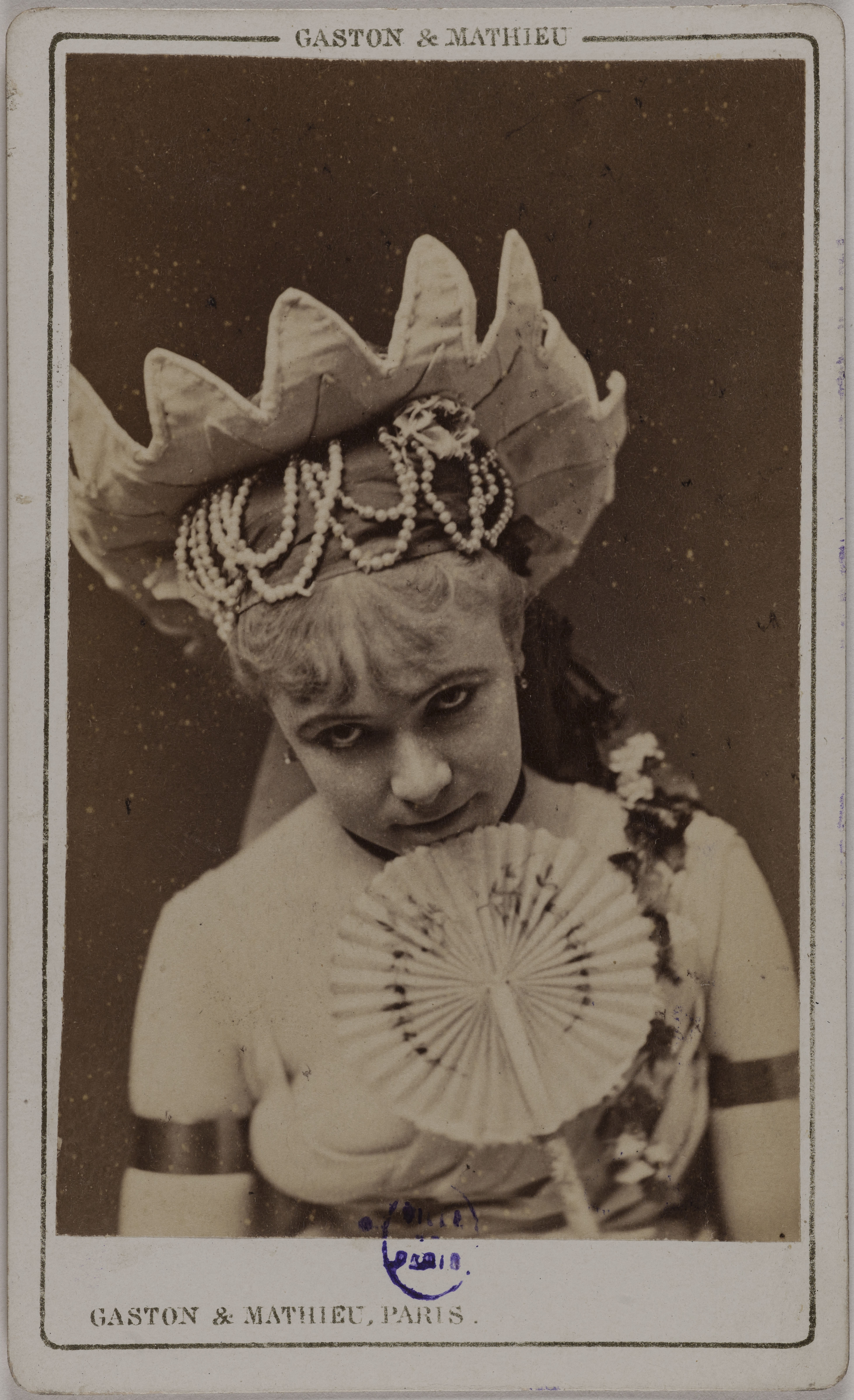 Gaston & Mathieu, Portrait d'Antony, danseuse.
