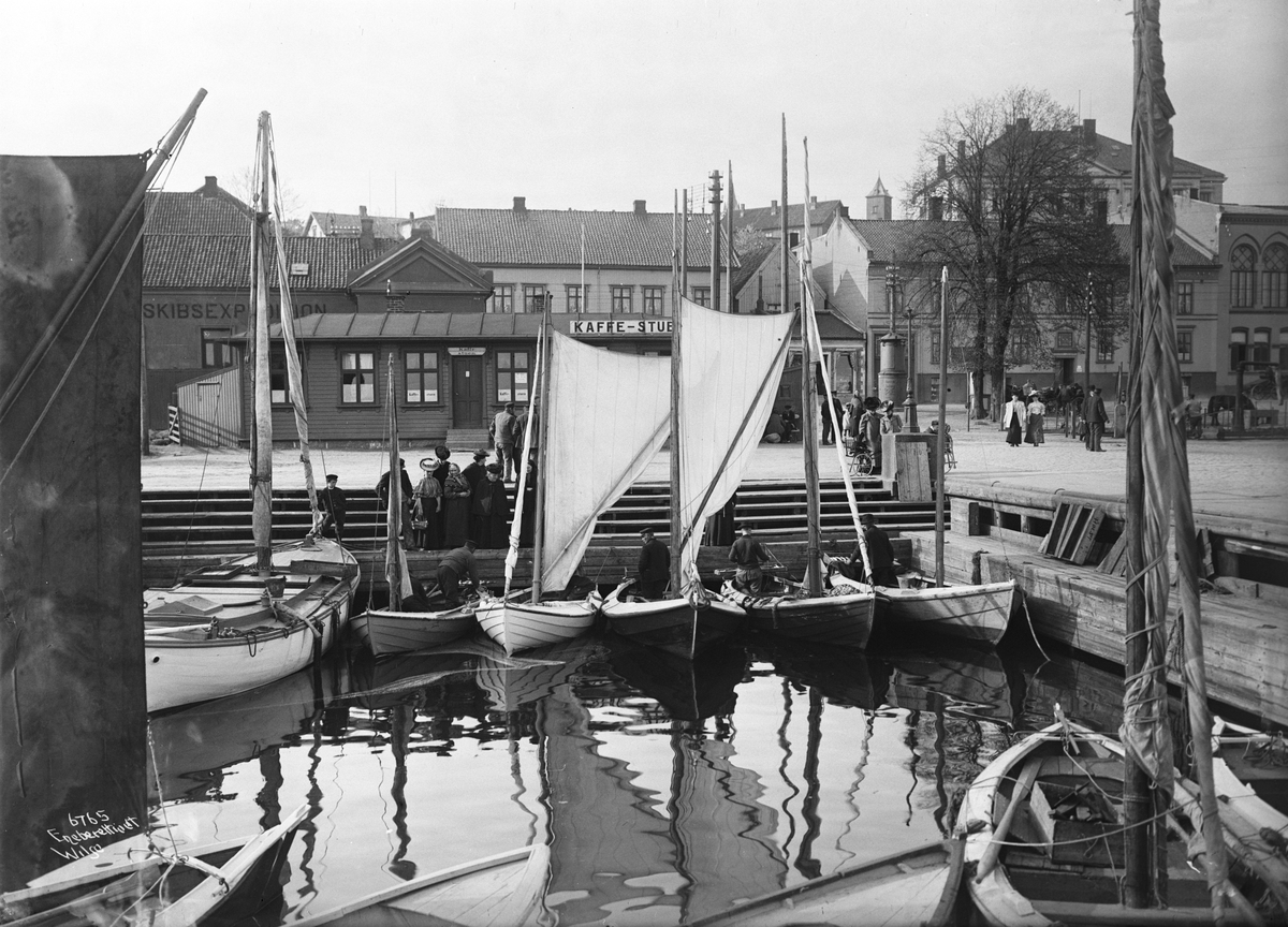 Anders Beer Wilse, Prot: Larvik Fiskebryggen