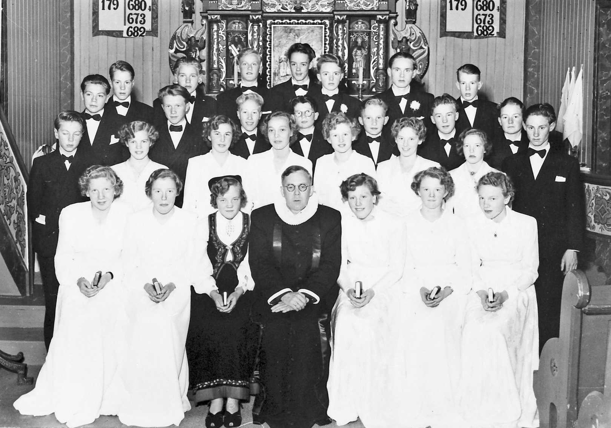 Ola Nyeggen, Konfirmanter 1953, Folldal kirke.