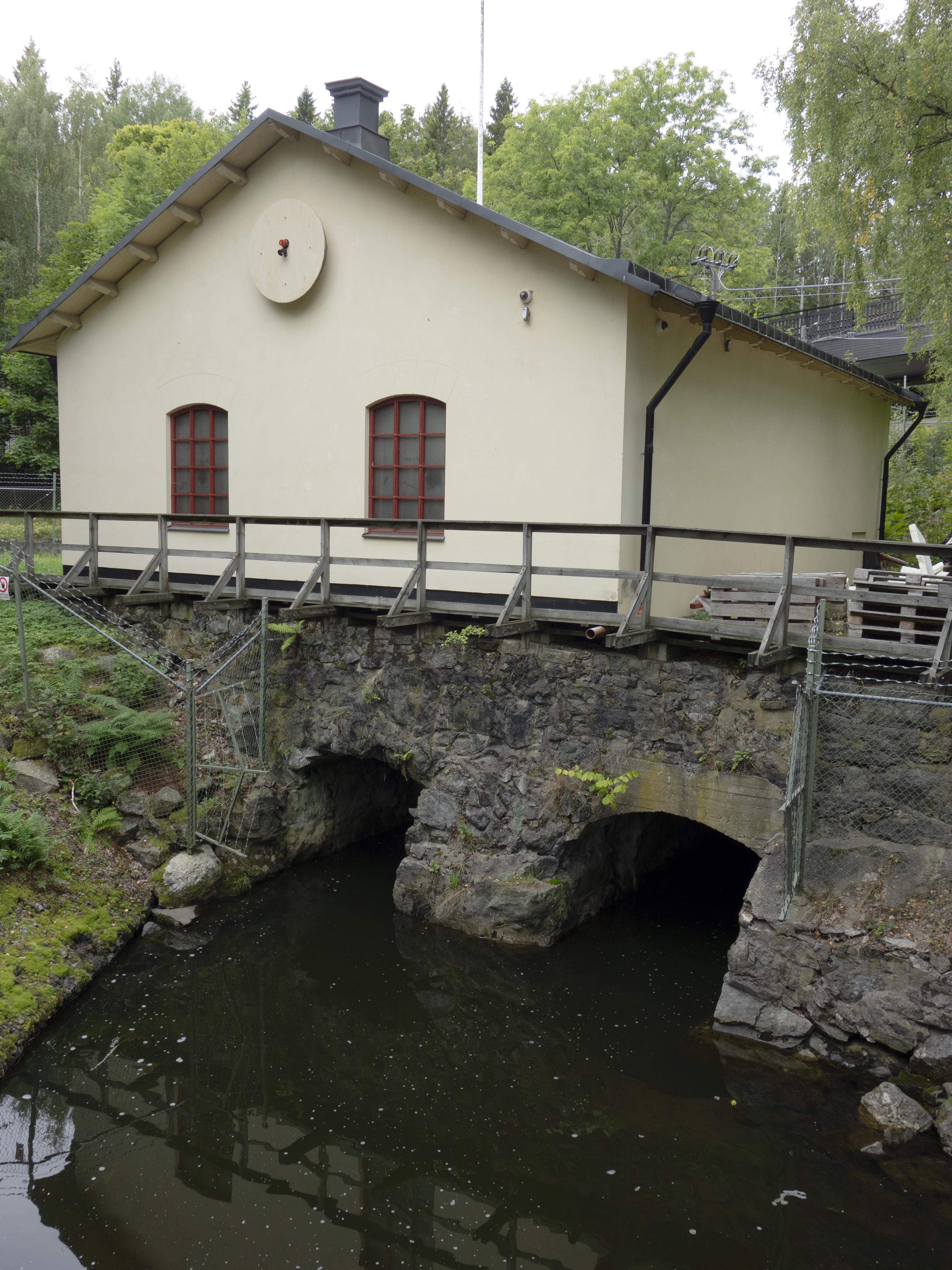 Leif Gren, Uddby kvarn