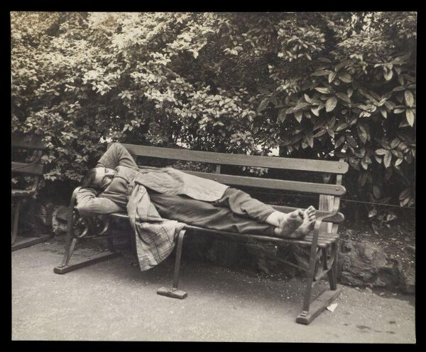 Hardy, Bert, Chelsea by day