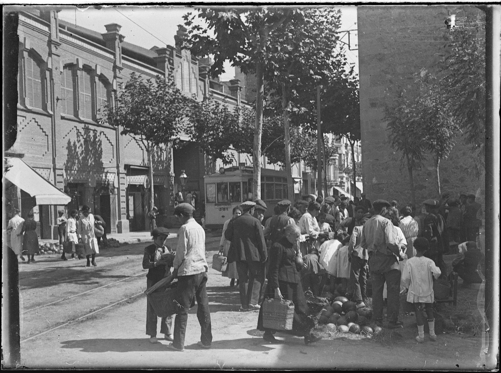 Desconegut, [Sarria Market]