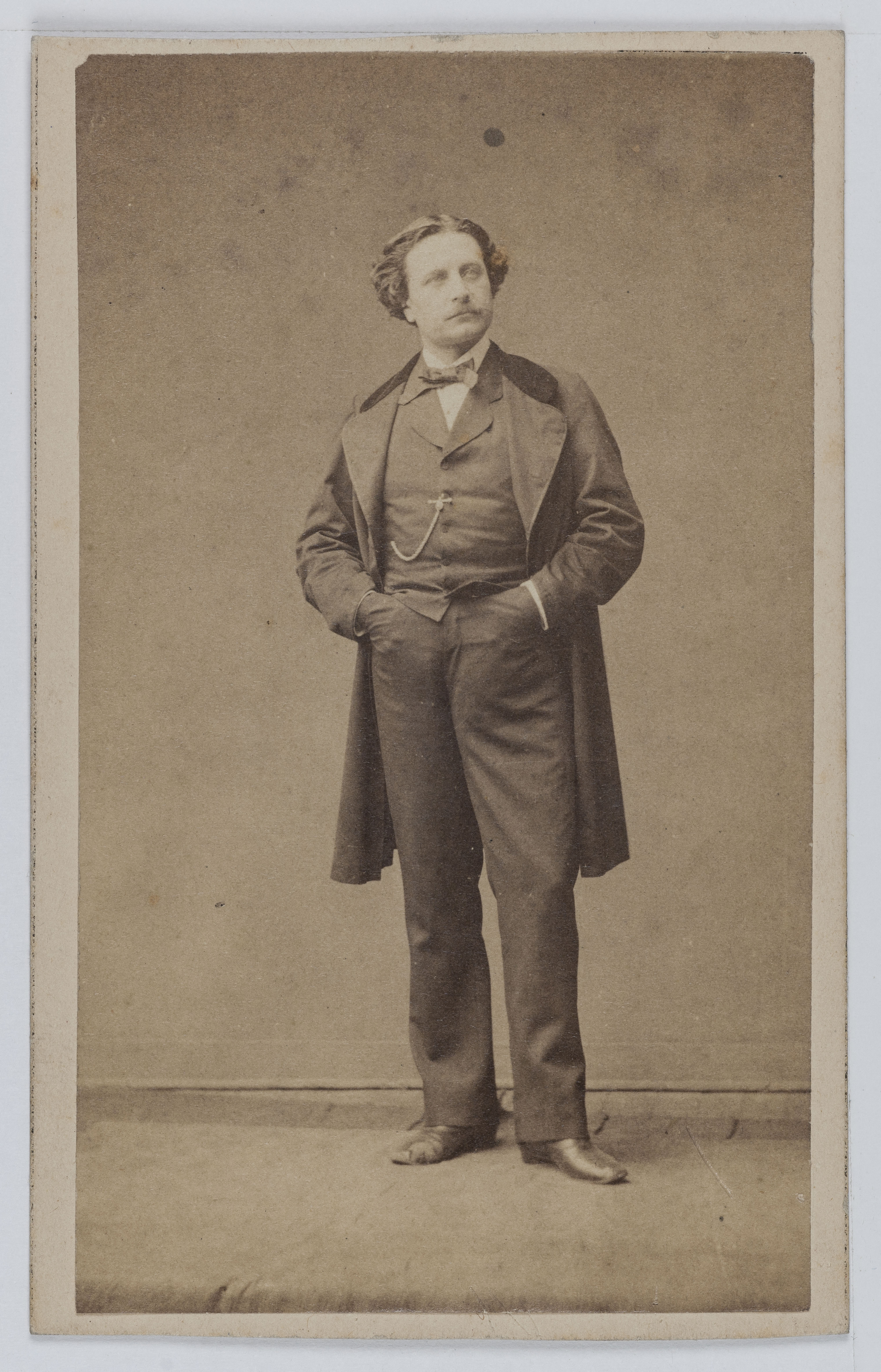 Pierre Petit, Portrait de Félix Puget, acteur de théâtre entre 1874 et 1896.