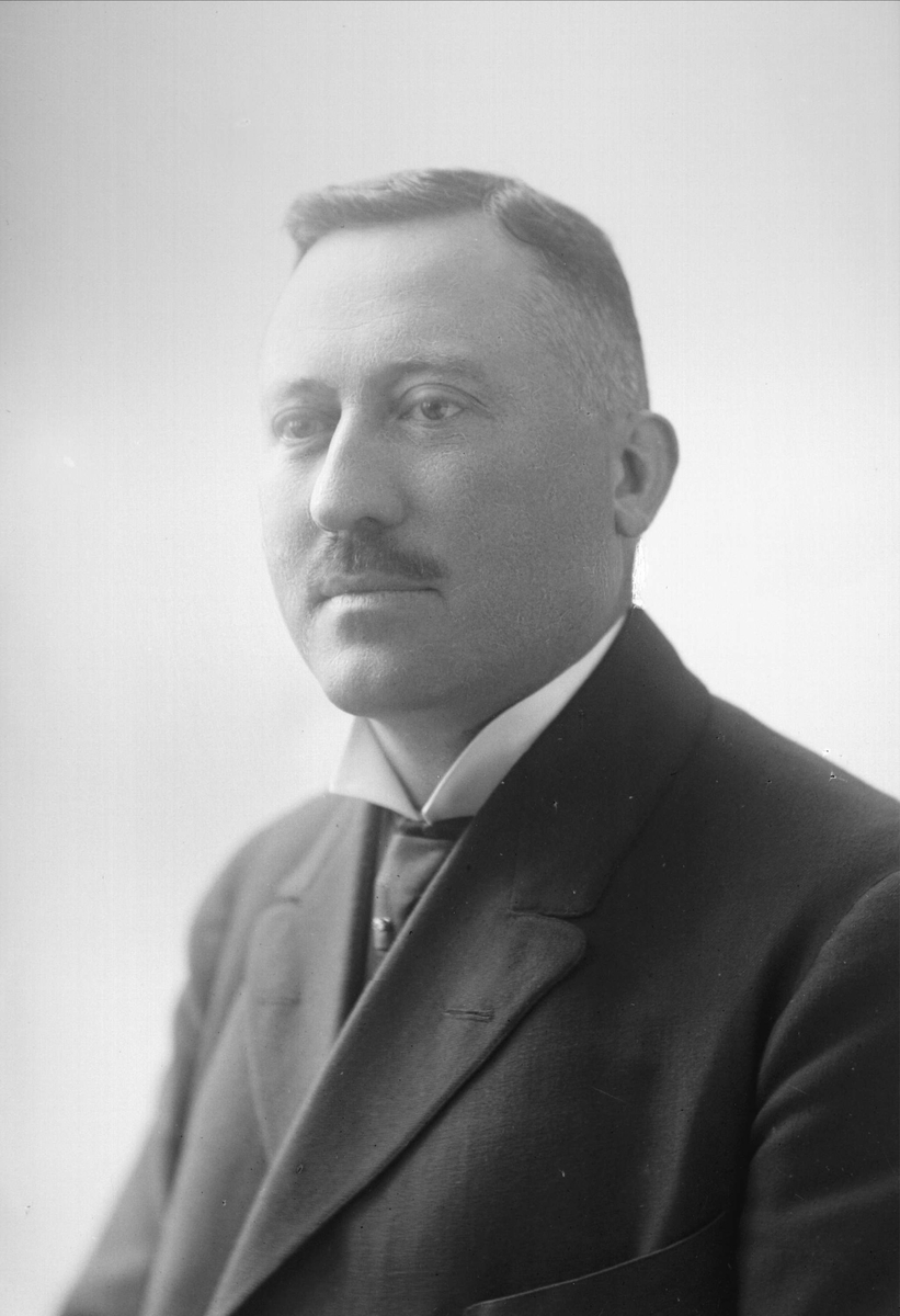 Gustav Borgen, NFB.44575