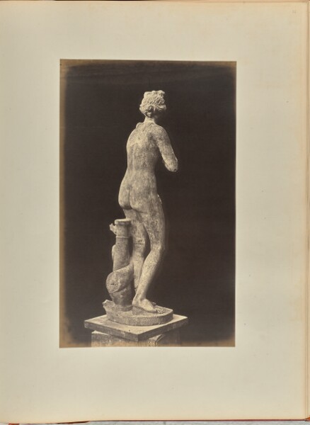 Unknown, [Statue of Venus, back view]