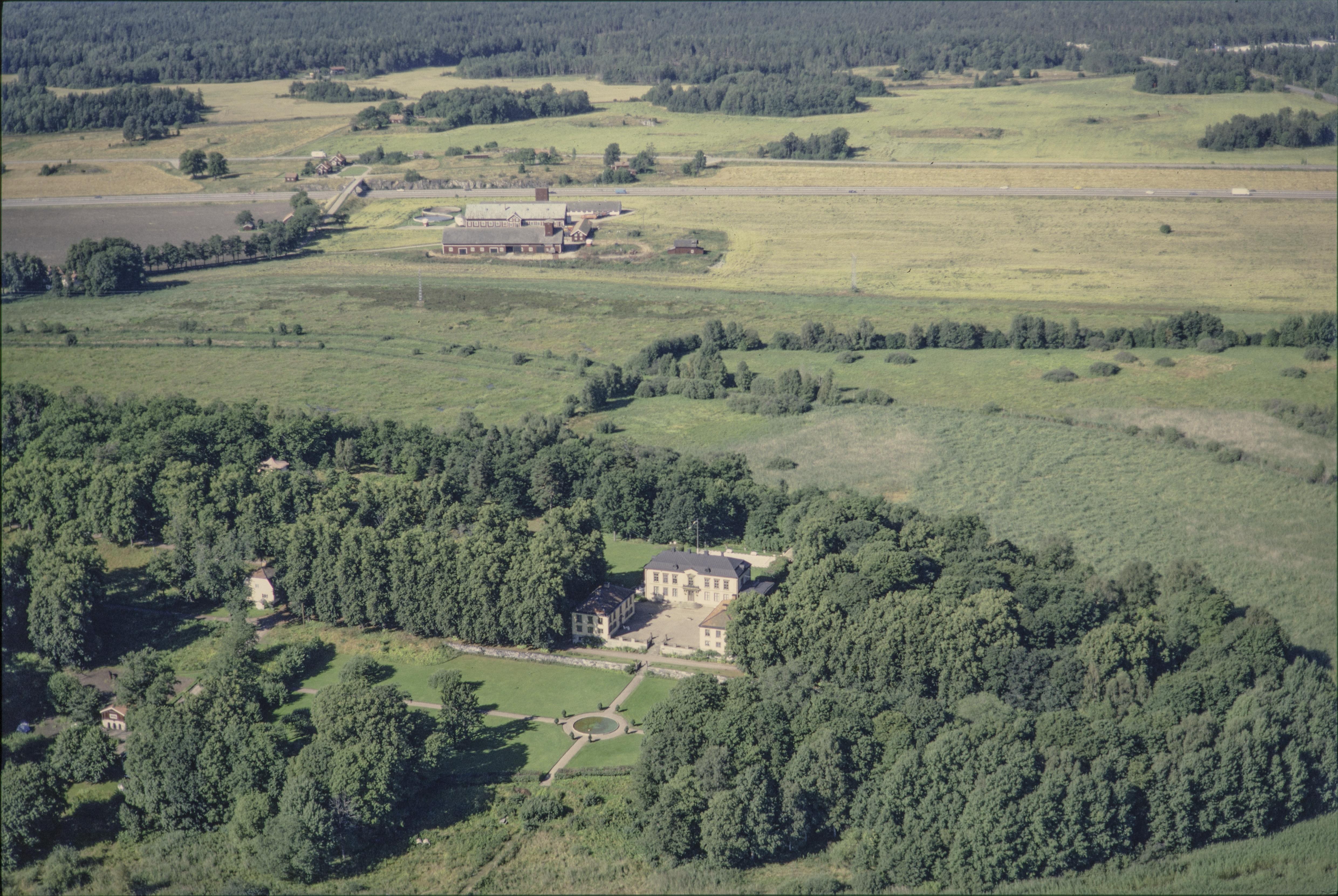 Jan Norrman, Vallstanäs