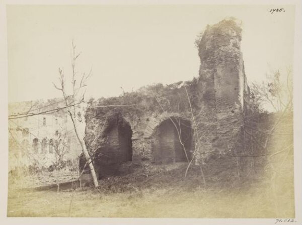 Parker, John Henry, Aqueducts - Remains of a Castellum Aquae of the third century, between the Caelian and the Colosseum, near the south-east corner of the Claudium.