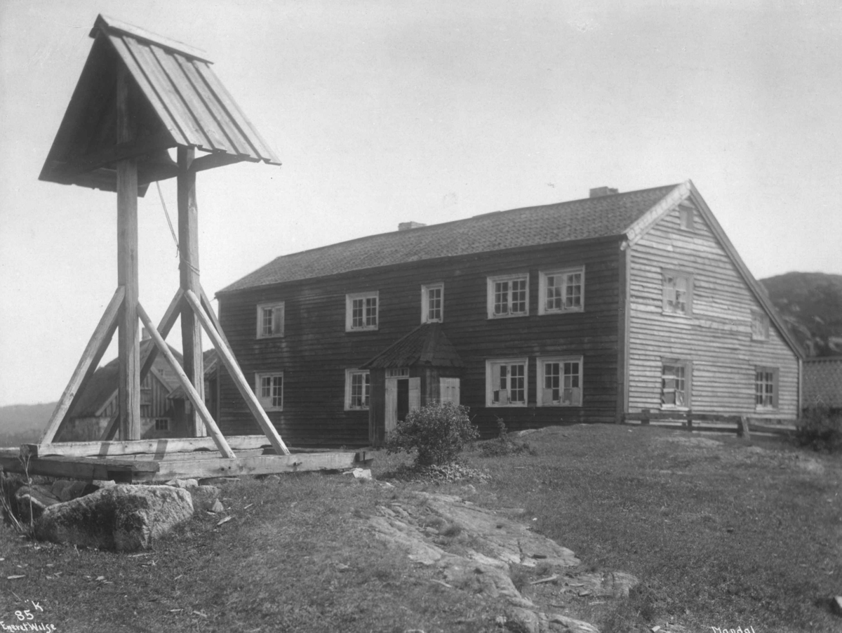 Anders Beer Wilse, Mandal 1