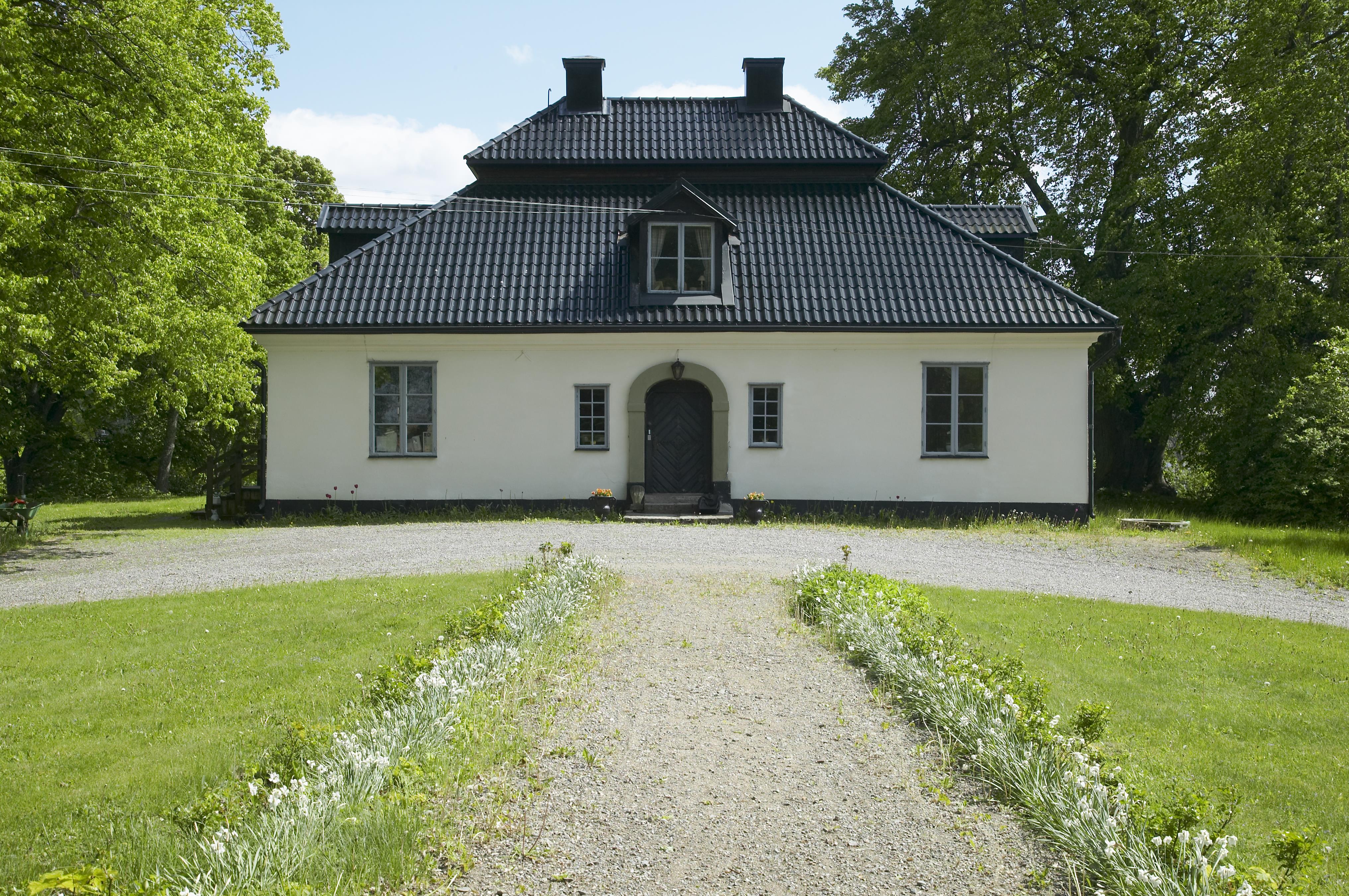 Bengt A Lundberg, Ådö kaptensboställe