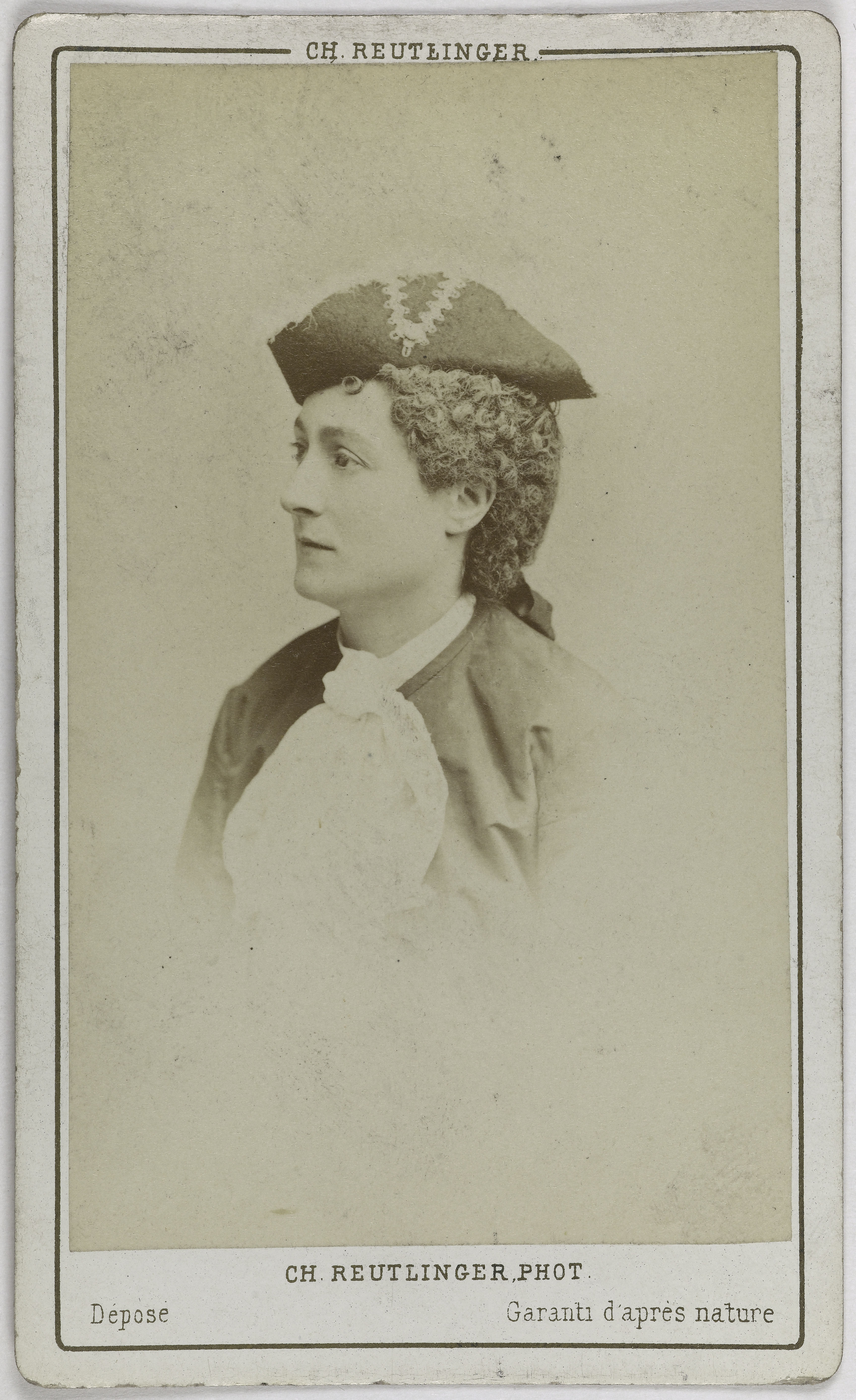 Charles Reutlinger, Portrait de Mme Peschard, (née Marie Blanche Renouleau), (-1888), (actrice)
