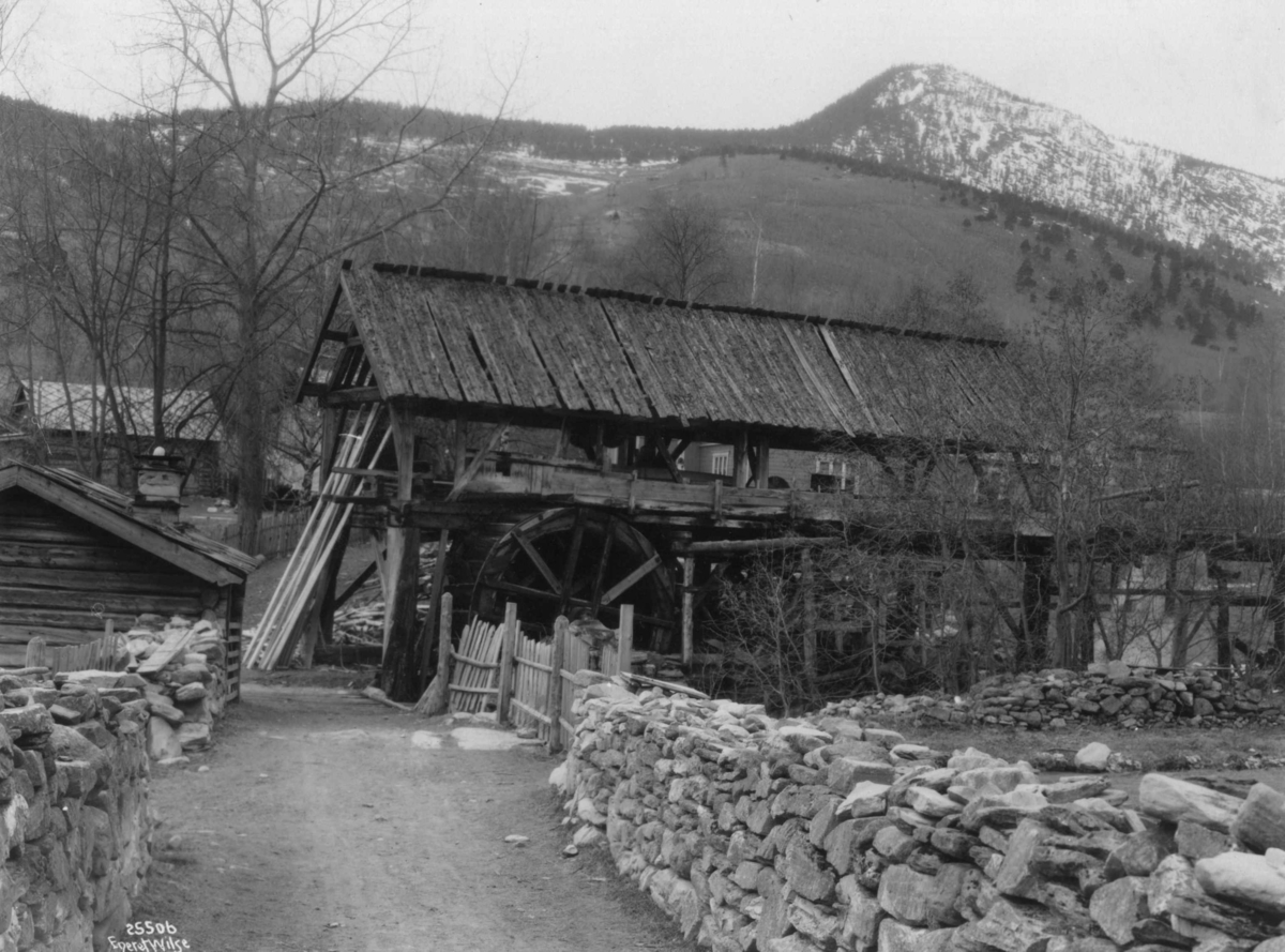 Anders Beer Wilse, Sagmølle med vasshjul