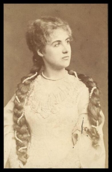 London Stereoscopic and Photographic Company, Guy Little Theatrical Photograph