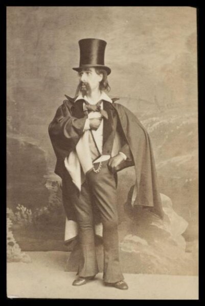 London Stereoscopic and Photographic Company, Guy Little Theatrical Photograph