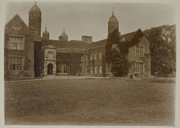 Unknown, Photograph