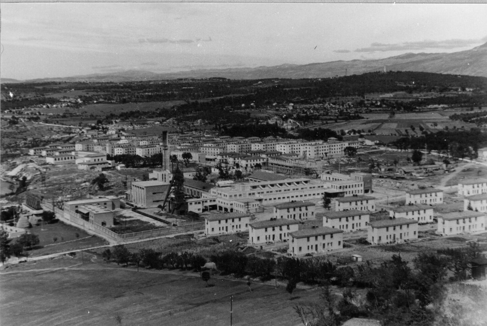 Branko Fučić, Podlabin (Labin), panorama od Labina