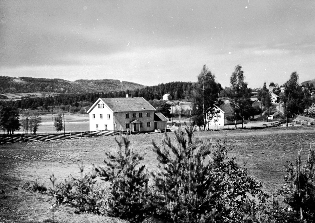 Anno Domkirkeodden, Eksteriør, Strandvik pensjonat, Korgerstuvika, riksveg 50, Moelv, Ringsaker.