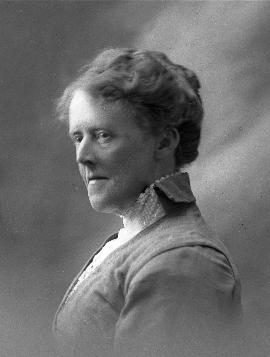 Gustav Borgen, Marie Rovelstad Larsen