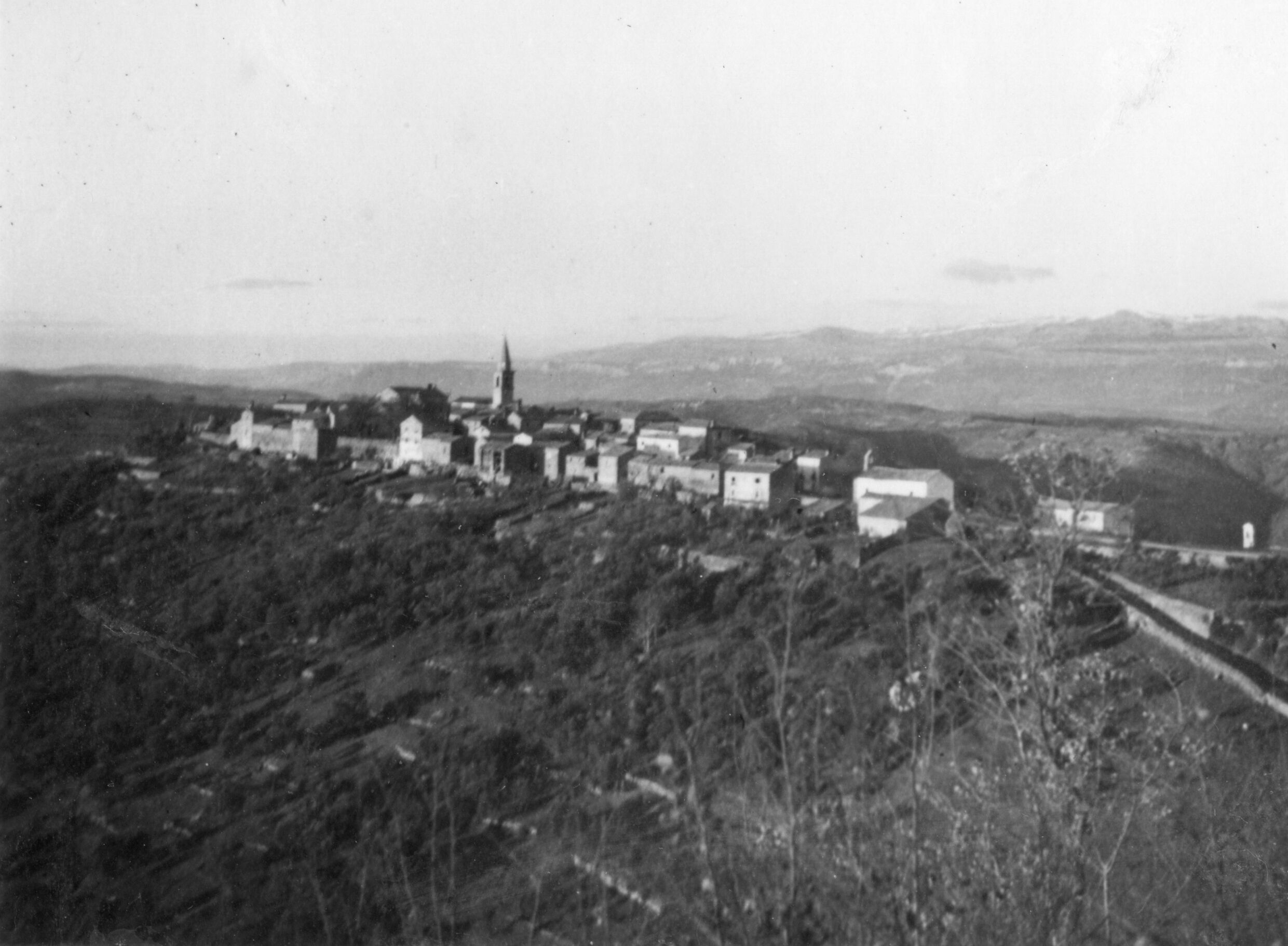 Branko Fučić, Draguć (Cerovlje), panorama
