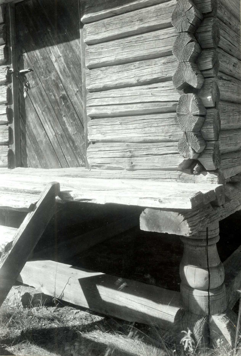 Gisle Midttun, Lillestua, Stor-Elvdal, Sør-Østerdal, Hedmark. Detalj av bygning. Nå på Glomdalsmuseet.