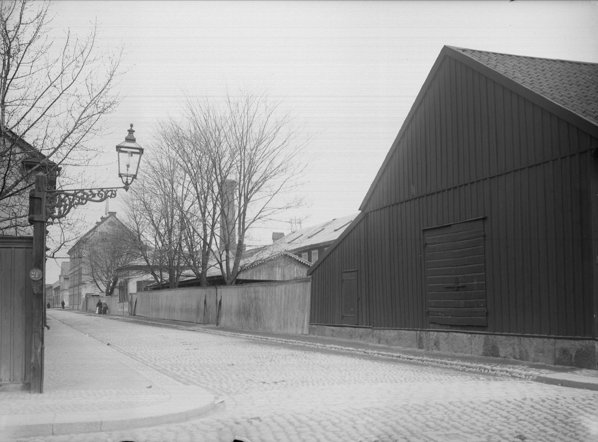 Alfred Dahlgren, Kålsängsgränd - Östra Ågatan, kvarteret Sigurd, Uppsala 1901 - 1902
