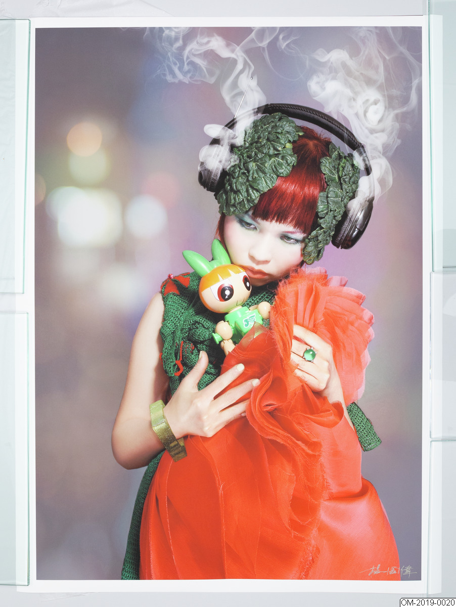 Uno Yang Guowei, Fotoprint, Bildkonst, Post 80s- Lolita