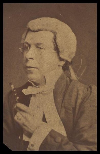 London Stereoscopic and Photographic Company, Guy Little Theatrical Photograph
