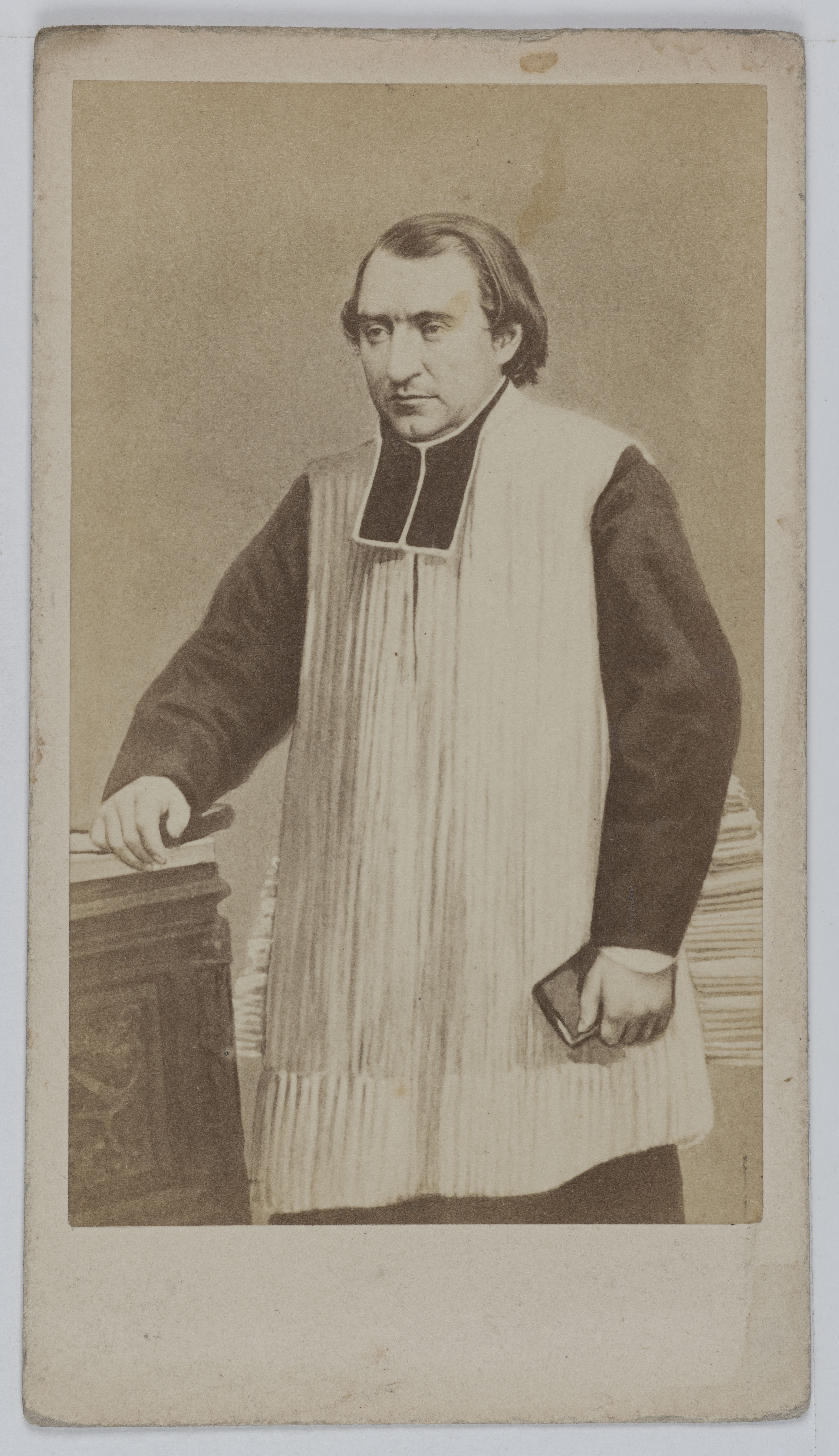 Anonyme, Portrait d'Ernest Renan (1823-1890), philologue et historien.