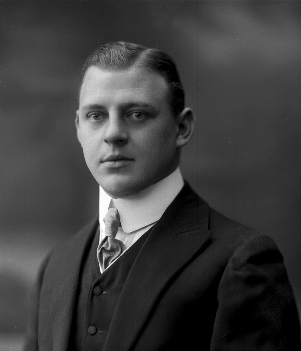 Gustav Borgen, NFB.01168