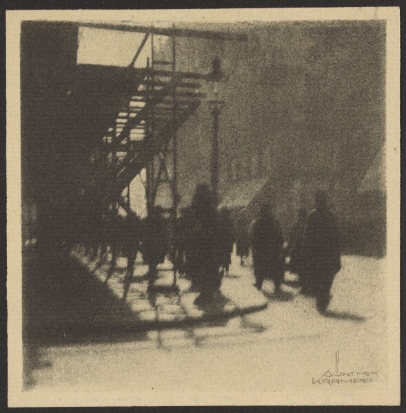 Günther Krampf, [Street scene]